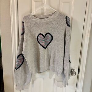 Heart Pattern Gray Sweater-Valentine approved ❤️